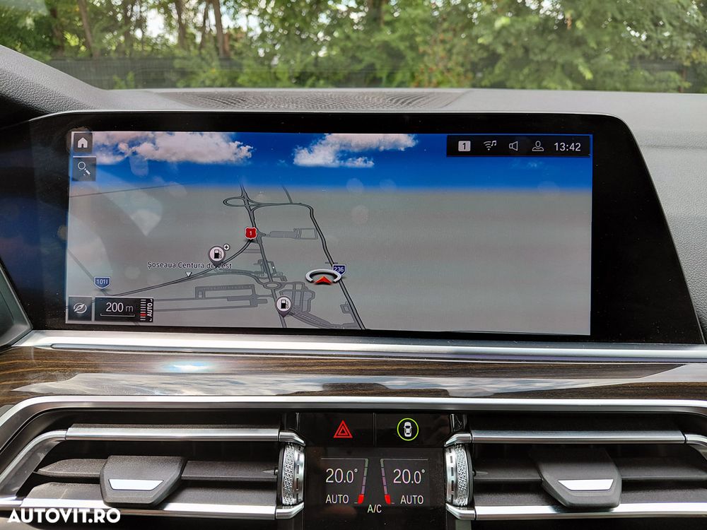 BMW X5 xDrive30d - 33
