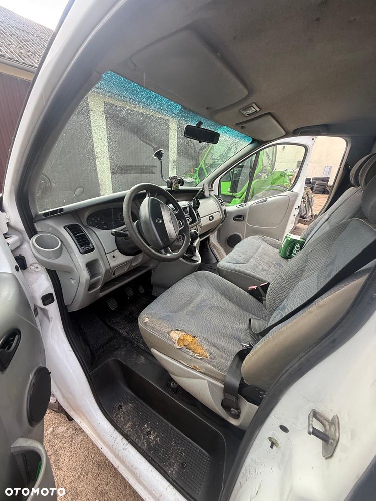 Renault Trafic - 6