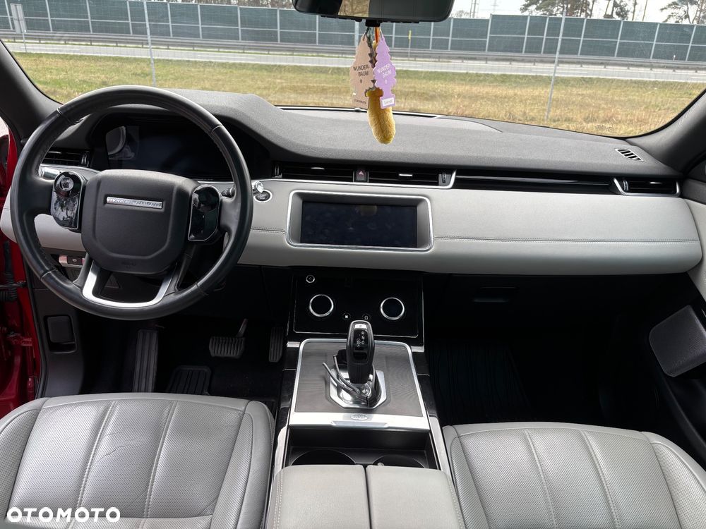 Land Rover Range Rover Evoque - 24