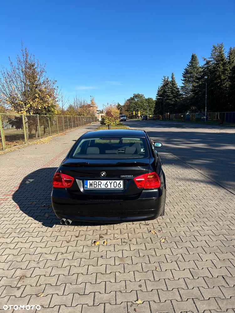 BMW Seria 3 325i - 5