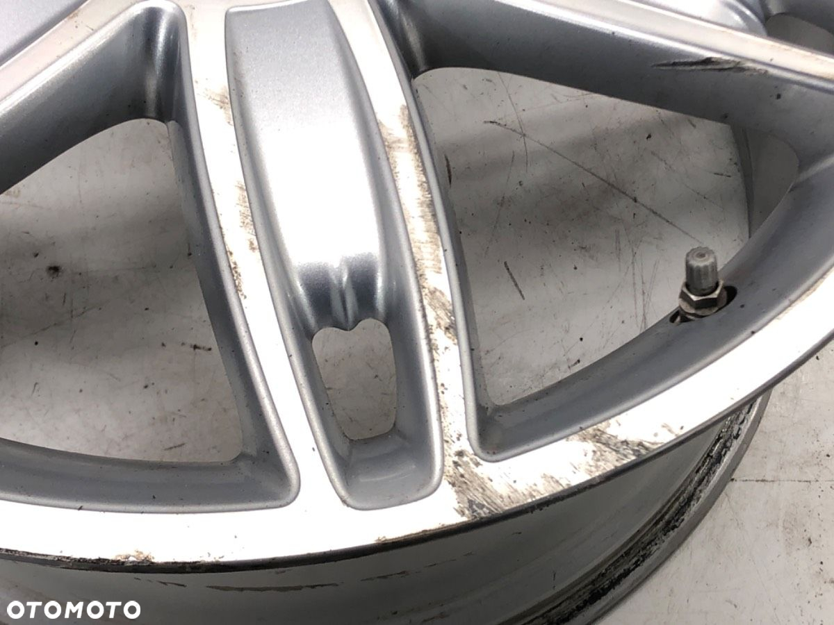 FELGA ALUMINIOWA 20 10.5J 5X114,3 ET45 ŚRODEK CENTR. 66 - 426.00 PLN - MASERATI QUATTROPORTE V 2004 - 4