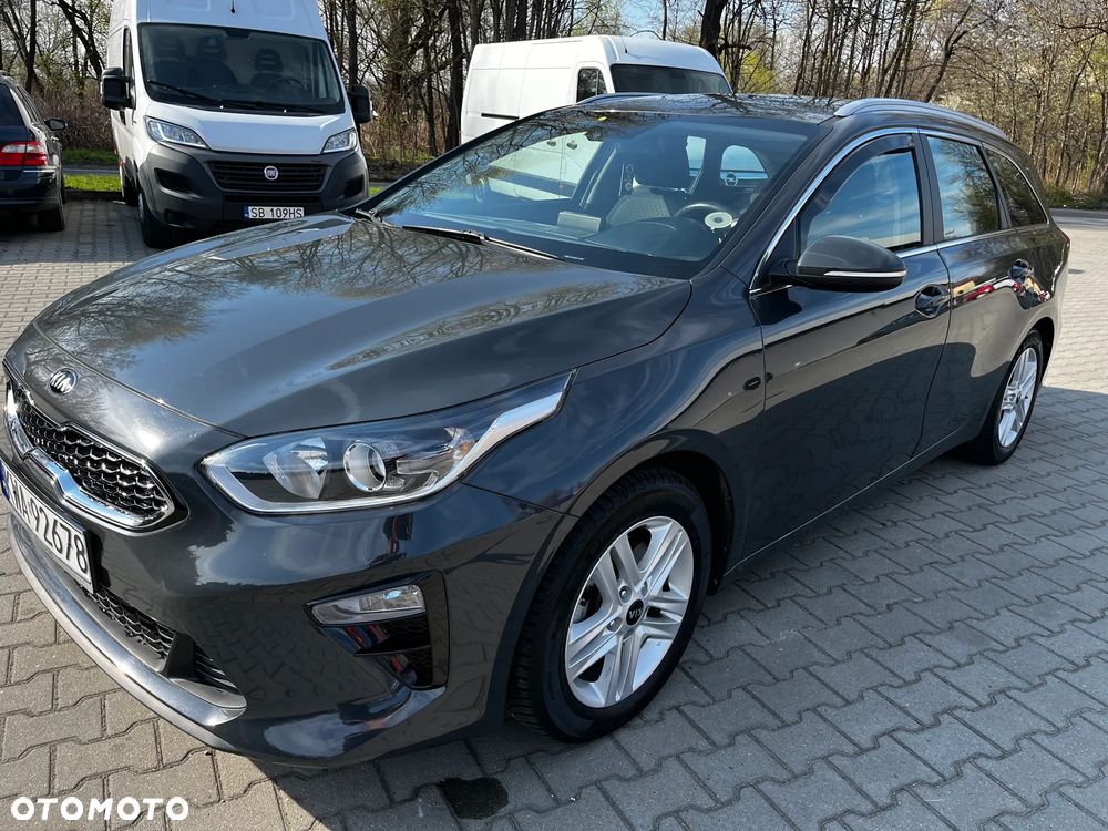 Kia Ceed - 3