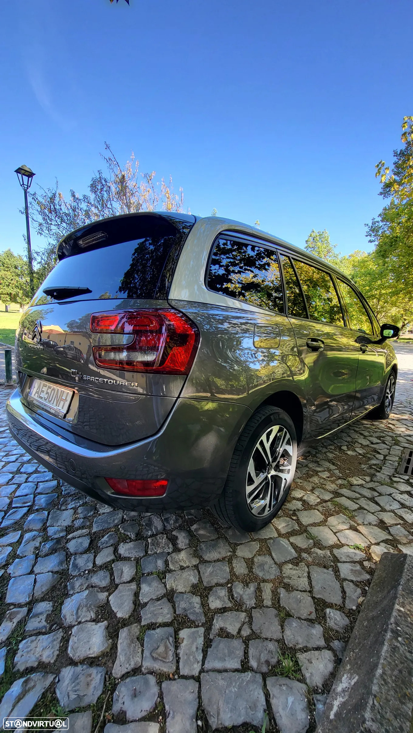 Citroën Grand C4 Spacetourer 1.5 BlueHDi C-Series EAT8 - 17