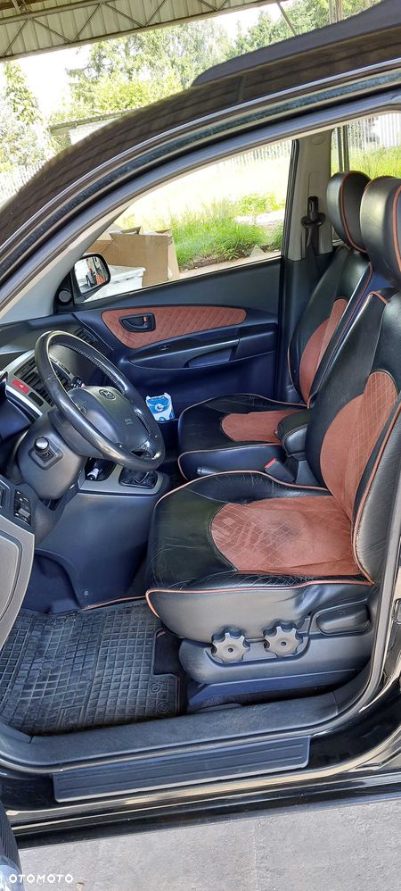 Hyundai Tucson - 4