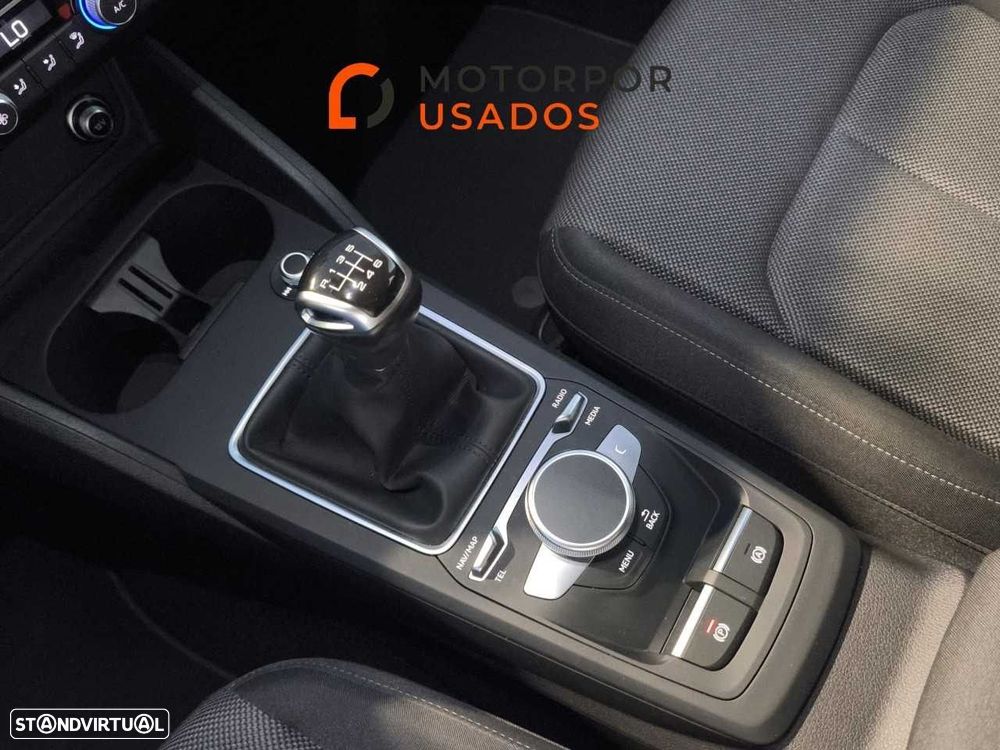 Audi Q2 30 TFSI - 26