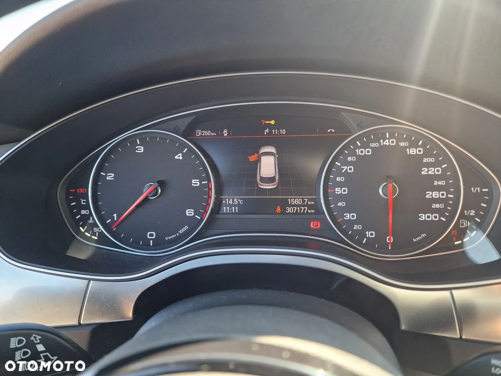 Audi A6 Avant - 24