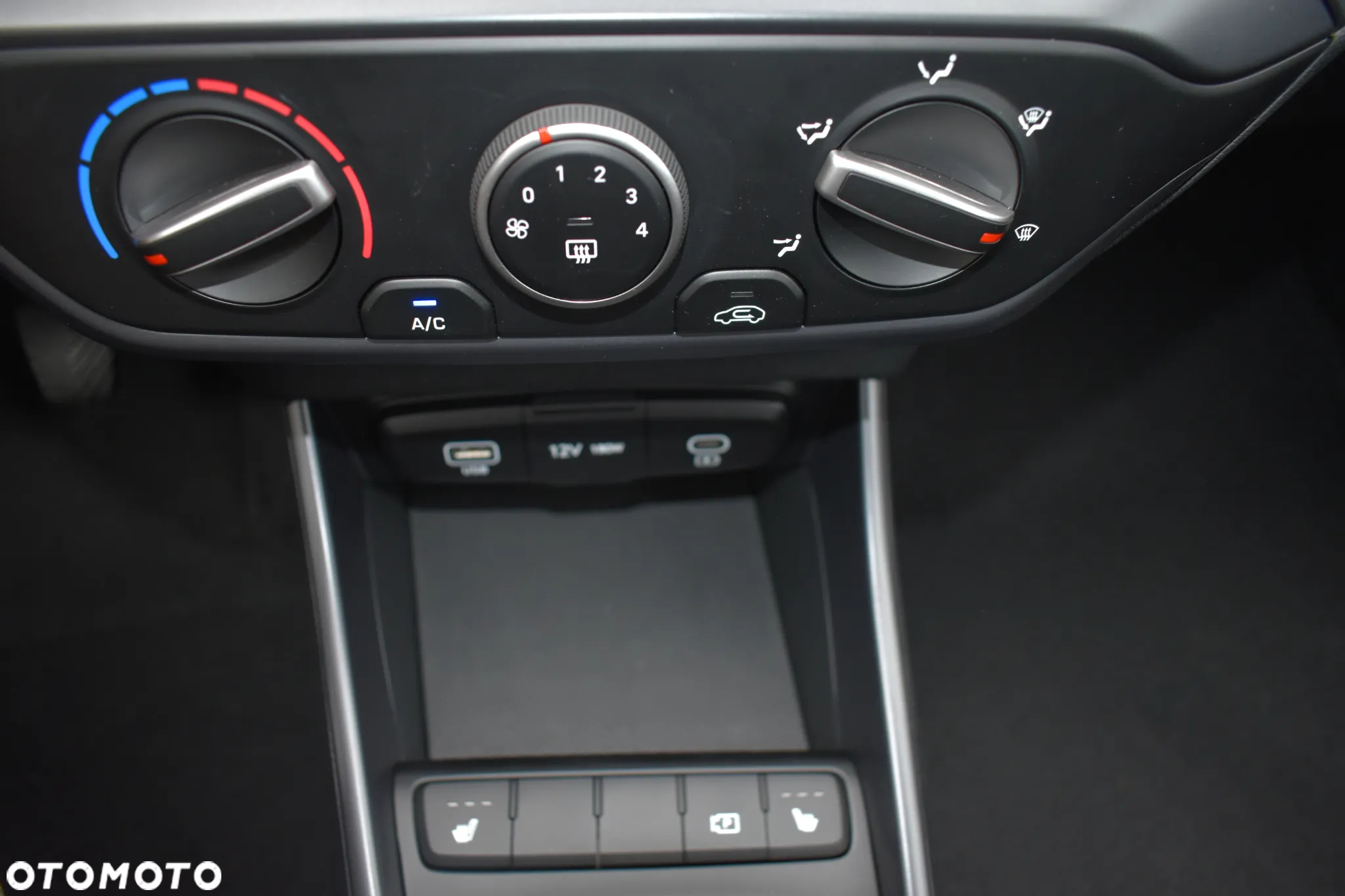 Hyundai Bayon 1.2 MPI Modern - 10