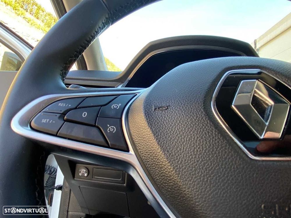 Renault Captur - 11