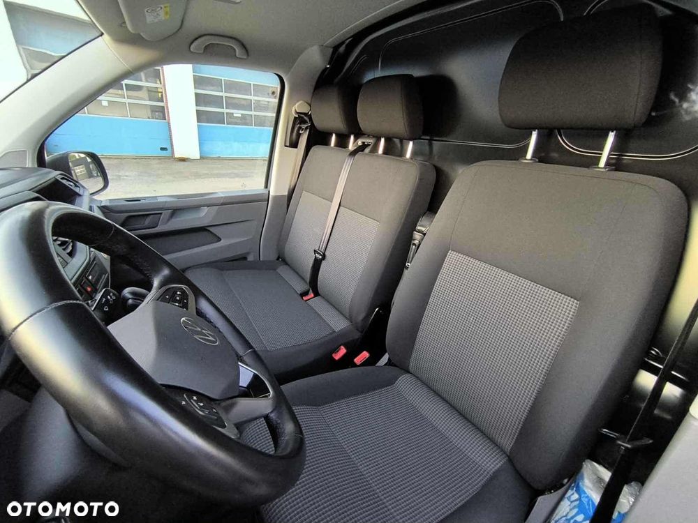 Volkswagen TRANSPORTER T6.1 - 7