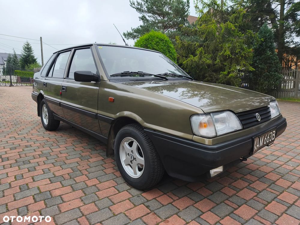 Polonez Atu - 1