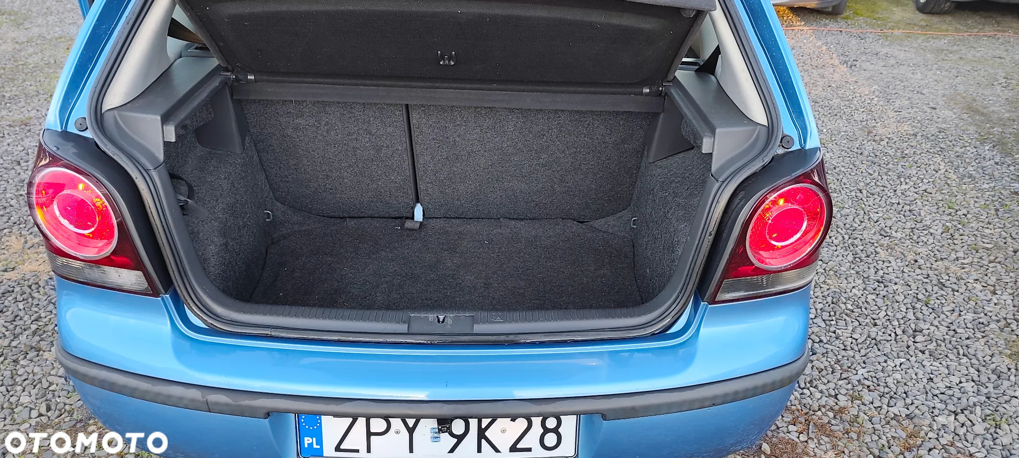 Volkswagen Polo 1.4 16V Trendline - 15