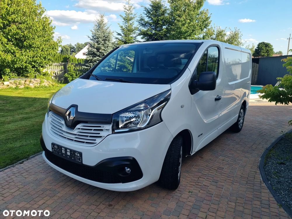 Renault TRAFIC - 10