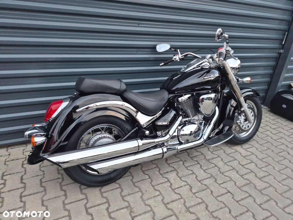 Suzuki Intruder - 5