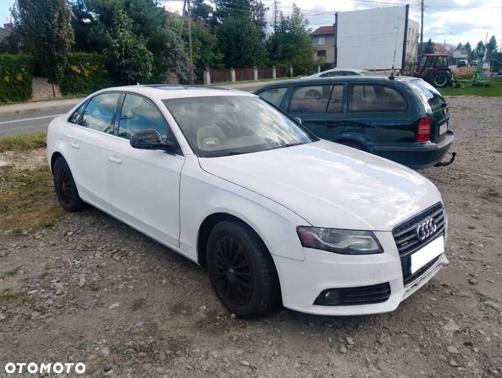 Audi A4 Limousine - 2