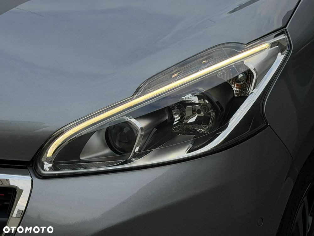 Peugeot 208 - 39