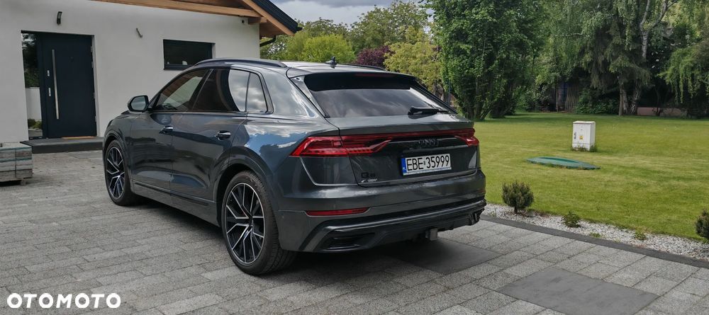 Audi Q8 - 21