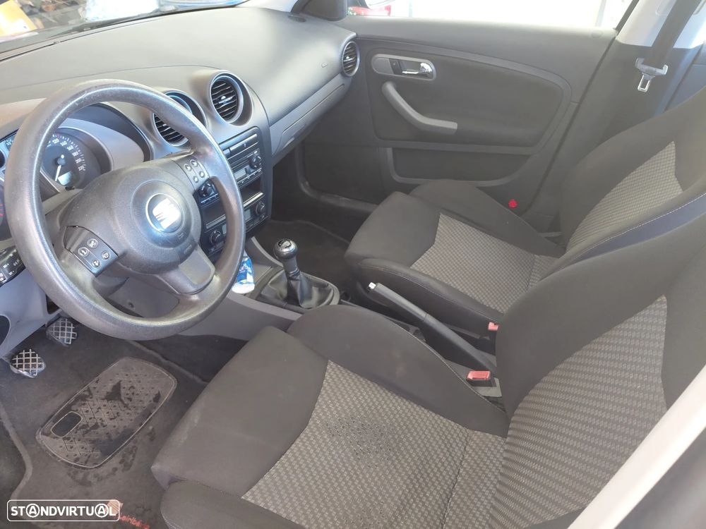 SEAT Ibiza 1.2 12V Fresc Plus - 4