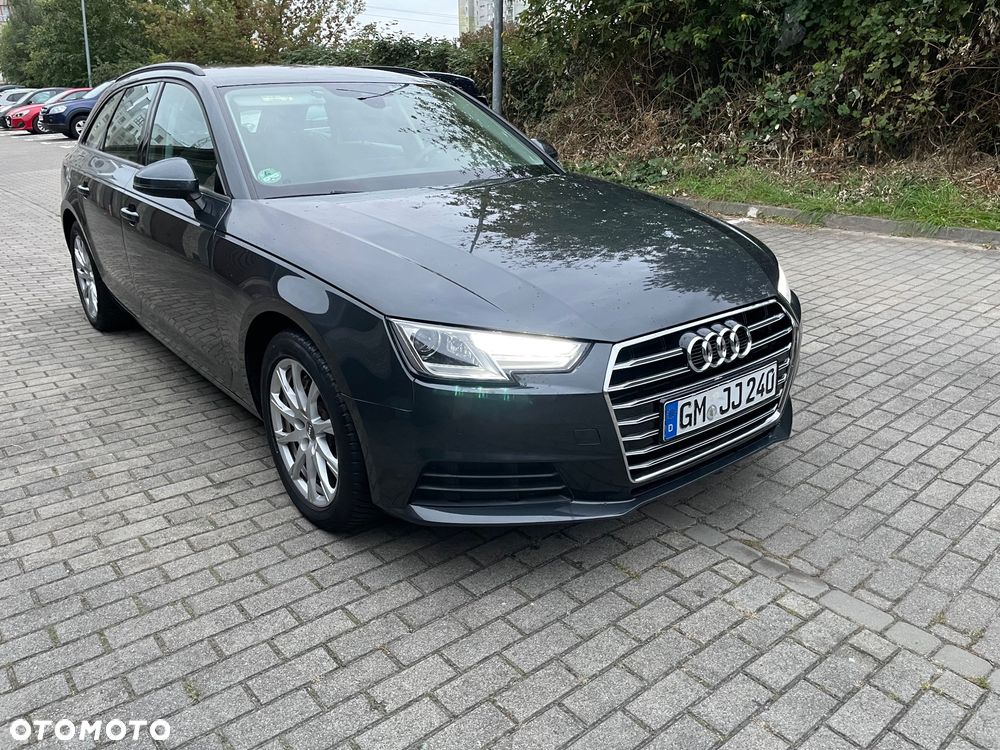 Audi A4 - 4