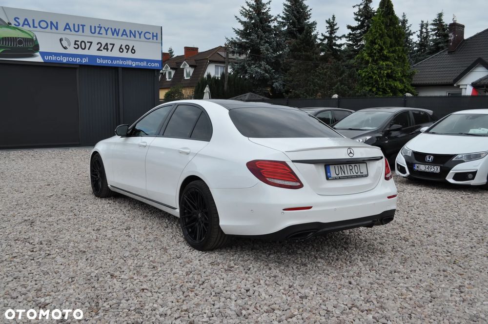 Mercedes-Benz Klasa E 220 d T 9G-TRONIC Exclusive - 9