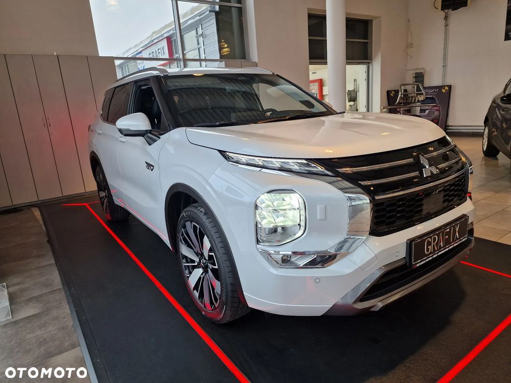 Mitsubishi Outlander Instyle - 3