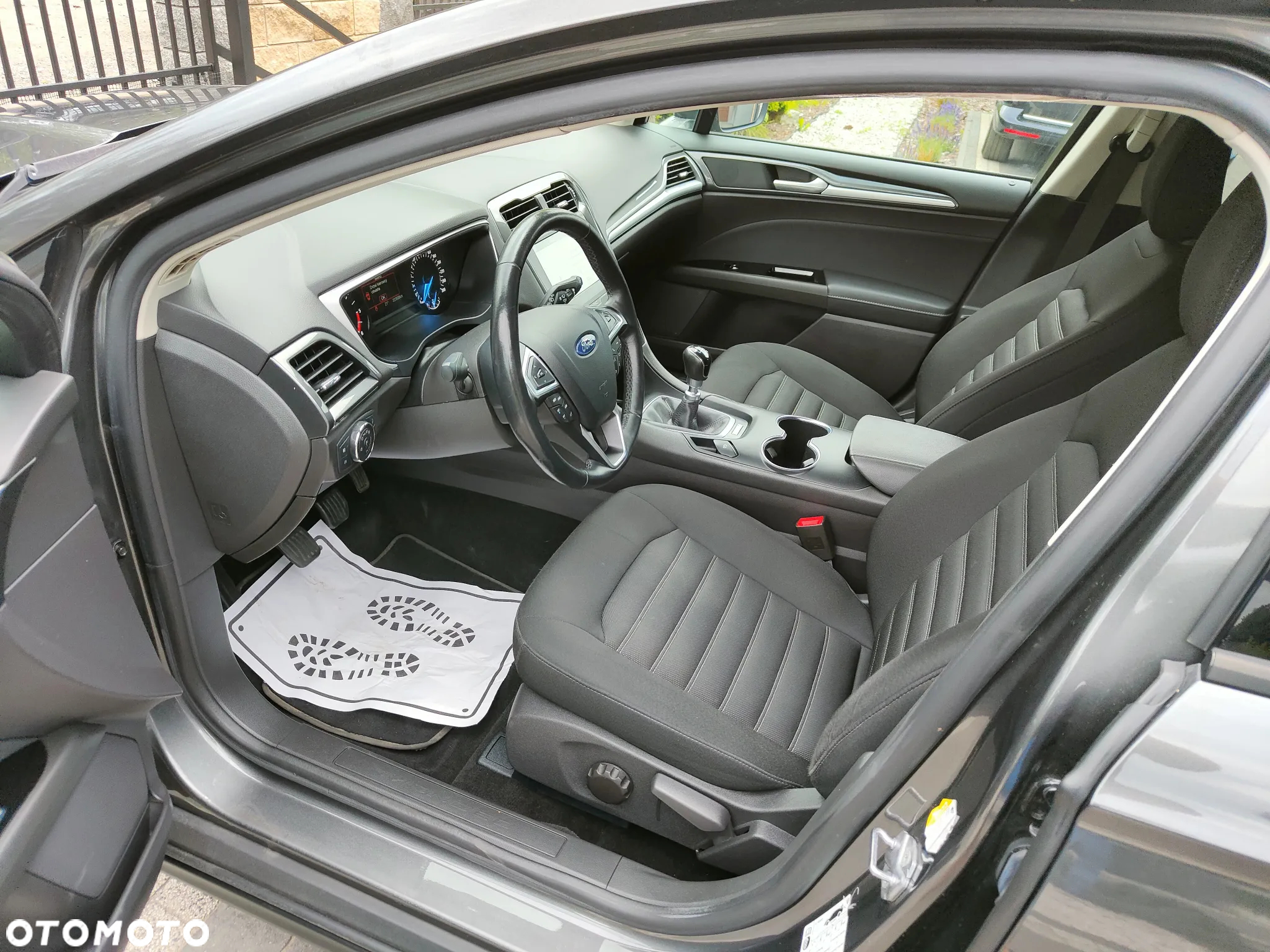 Ford Mondeo 2.0 TDCi Ambiente Plus - 8