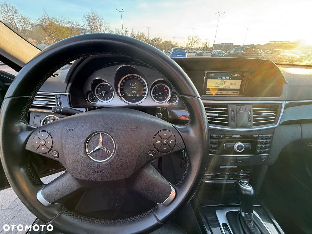 Mercedes-Benz Klasa E - 12