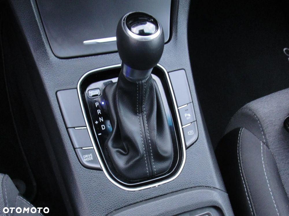 Hyundai i30 1.0 T-GDI 48V-Hybrid DCT Select - 13