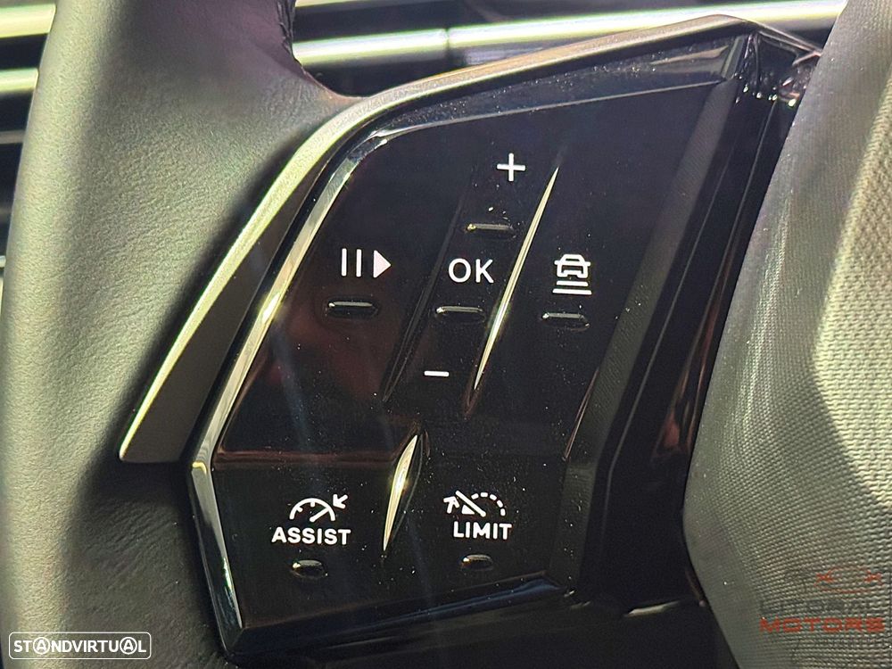Peugeot 5008 1.2 Hybrid Allure e-DCS6 - 22