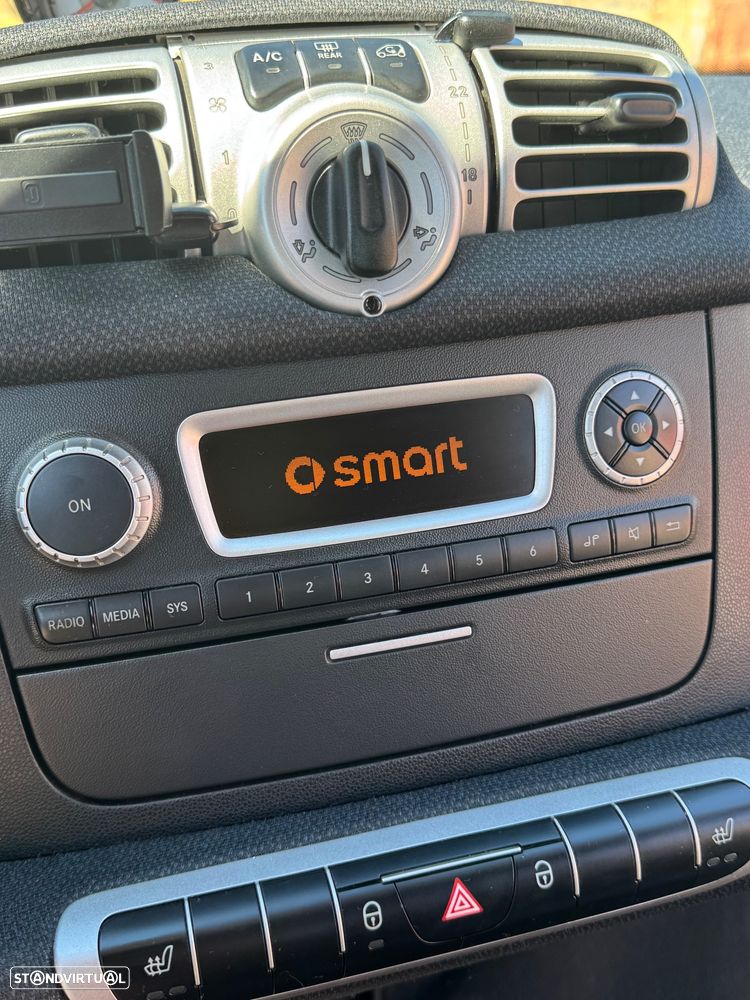 Smart ForTwo Coupé cdi softouch passion dpf - 19