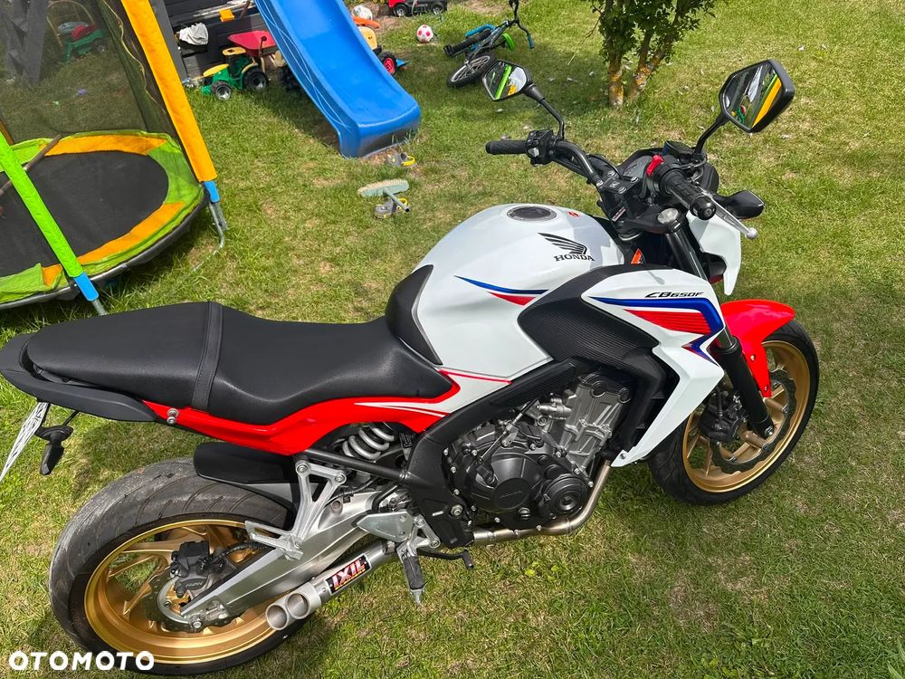 Honda CB - 15