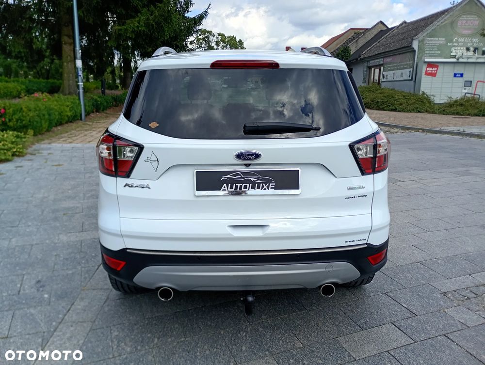 Ford Kuga 1.5 EcoBoost 2x4 Titanium - 14