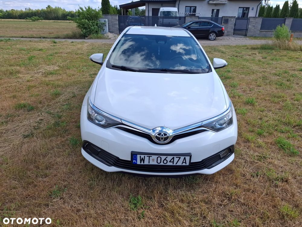 Toyota Auris 1.4 D-4D Comfort - 3