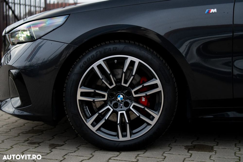BMW Seria 5 520i Aut. - 12