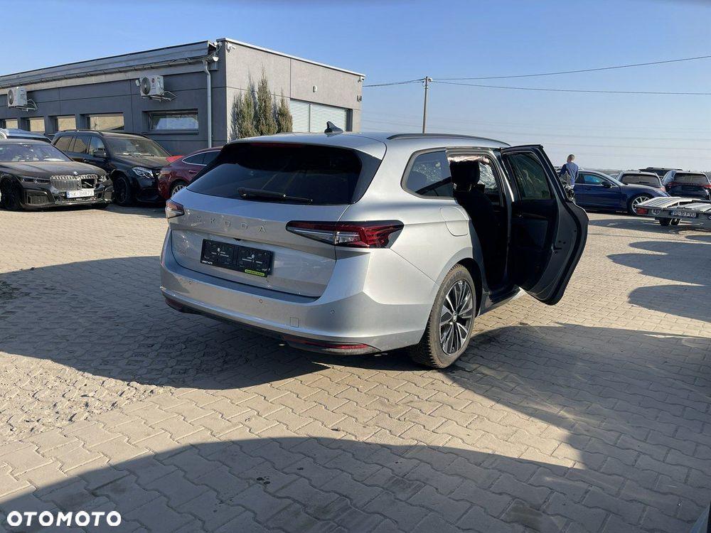 Skoda Superb 1.5 TSI Plug-in Hybrid Selection DSG - 4