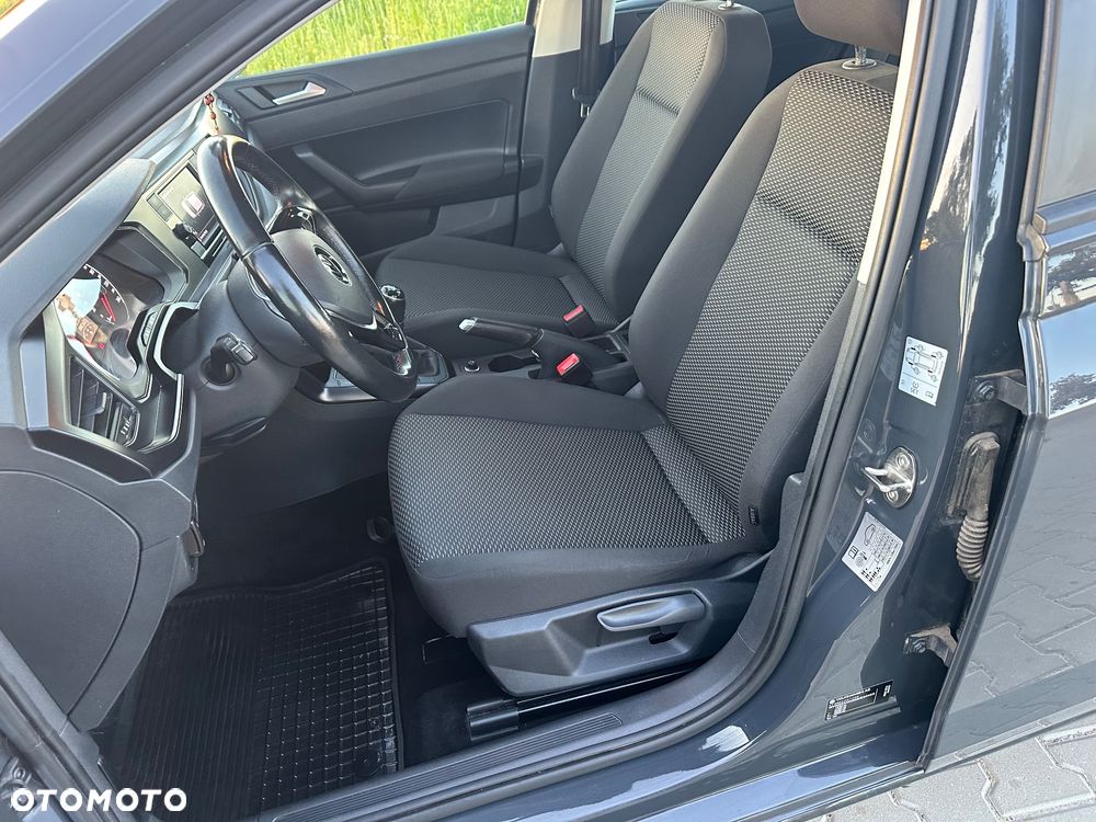 Volkswagen Polo - 17