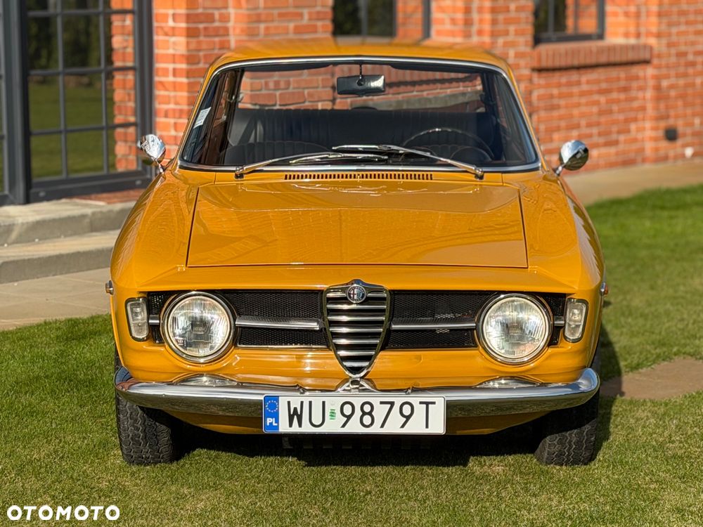 Alfa Romeo GT - 18