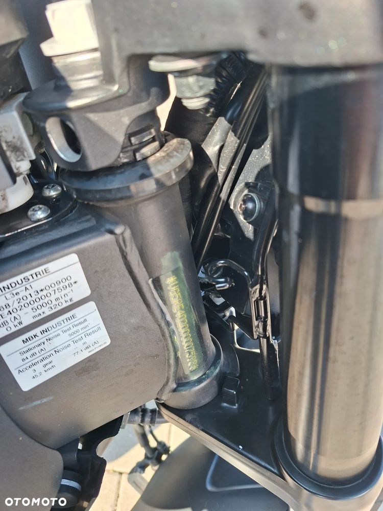 Yamaha MT - 3
