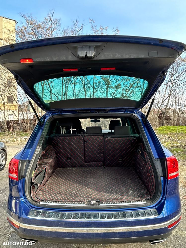 Volkswagen Touareg 3.0 V6 TDI SCR Blue Motion DPF Automatik - 11