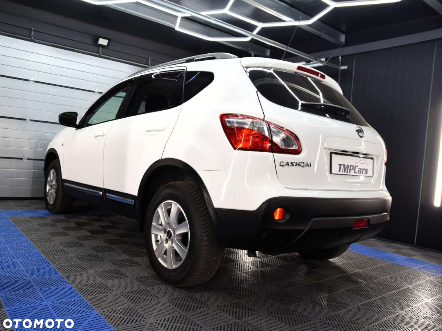 Nissan Qashqai - 2