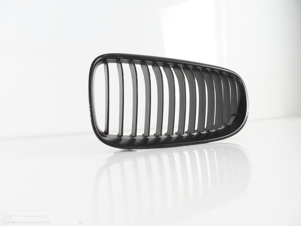 Grelha LCI Frente/Esquerda Usado / Original BMW 3 Coupe (E92)/BMW 3 Convertible... - 2