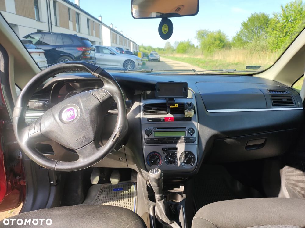 Fiat Linea 1.3 MJ 16V Dynamic - 5