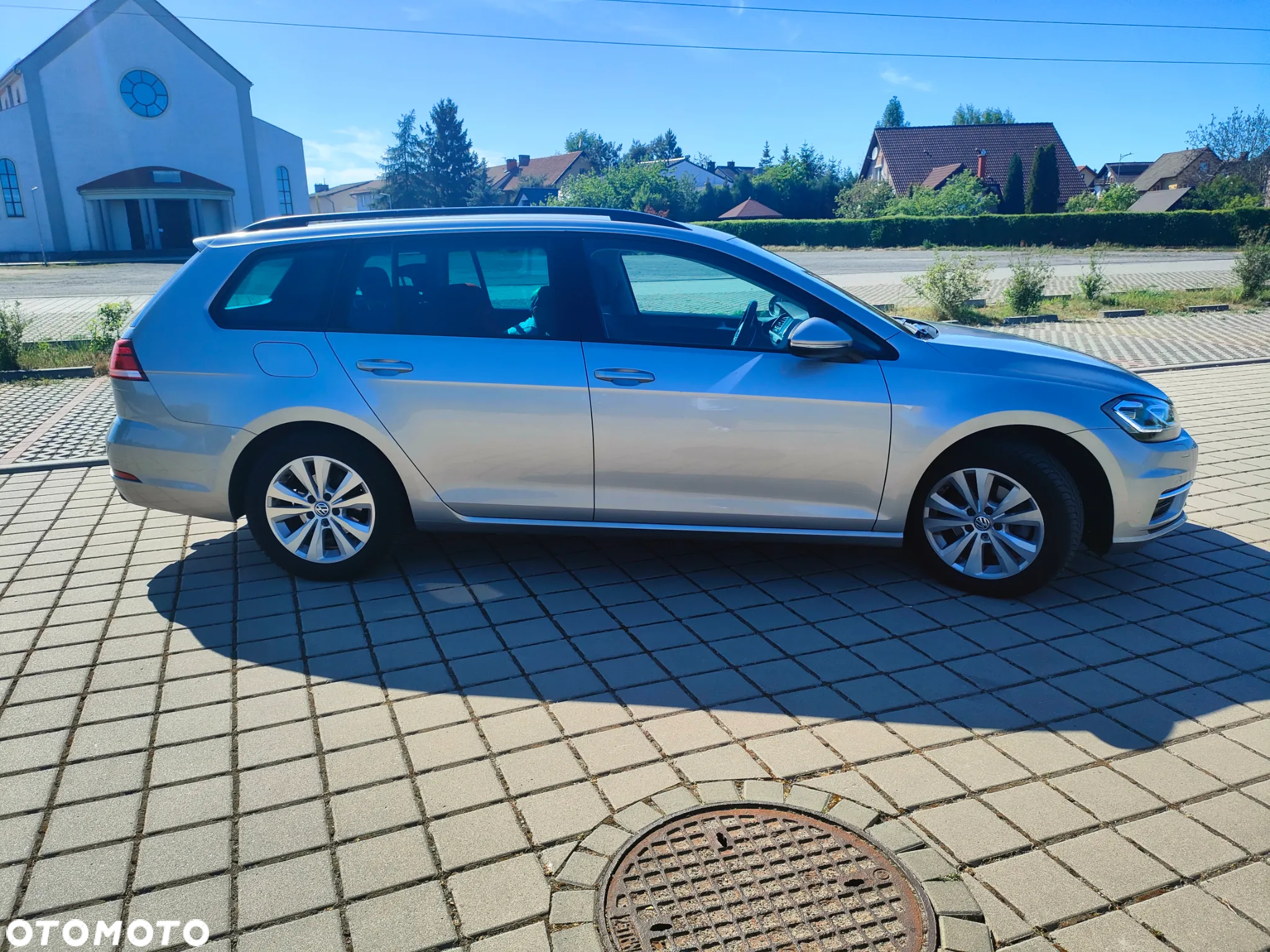 Volkswagen Golf VII 1.6 TDI BMT Comfortline - 16