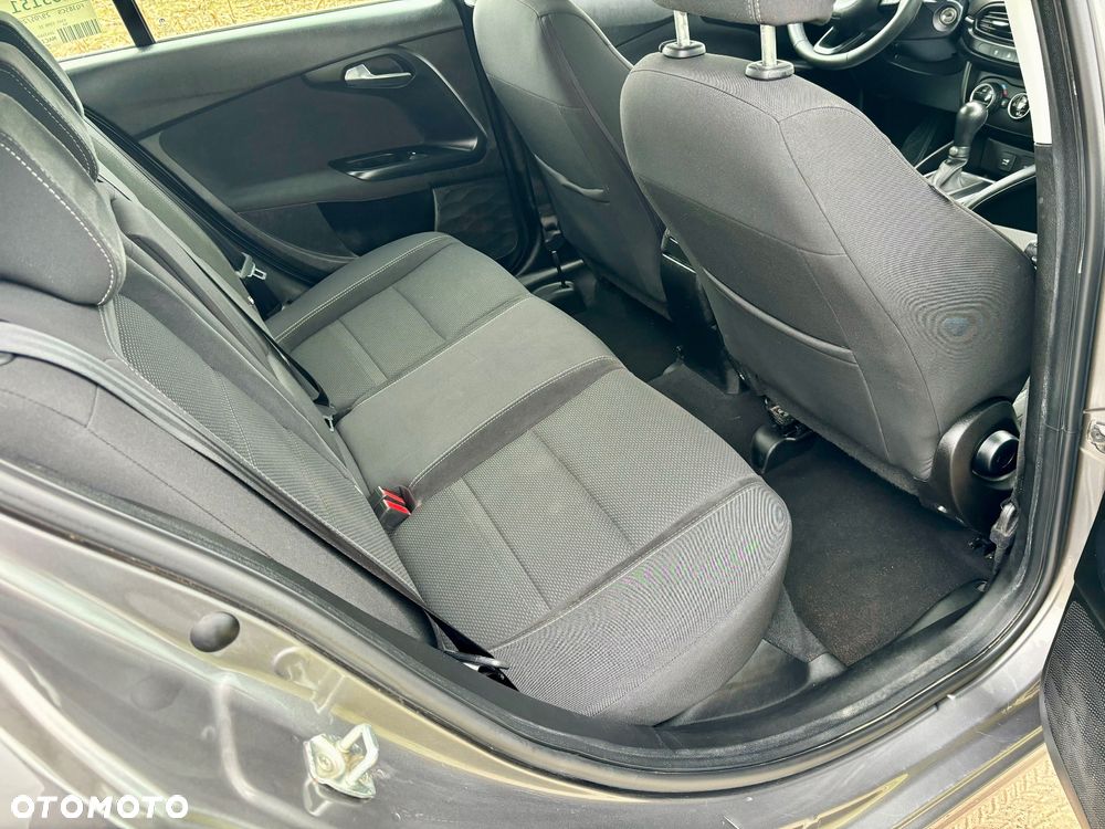 Fiat Tipo 1.6 MultiJet DCT Lounge - 12