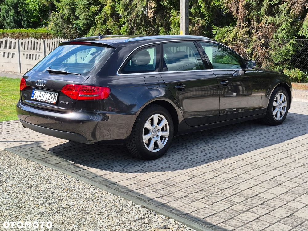 Audi A4 Avant 2.0 TDI DPF Ambition - 4