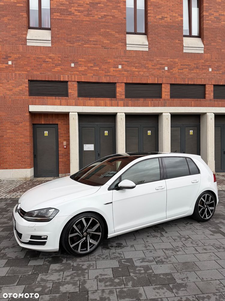 Volkswagen Golf 1.4 TSI BlueMotion Technology Edition - 28