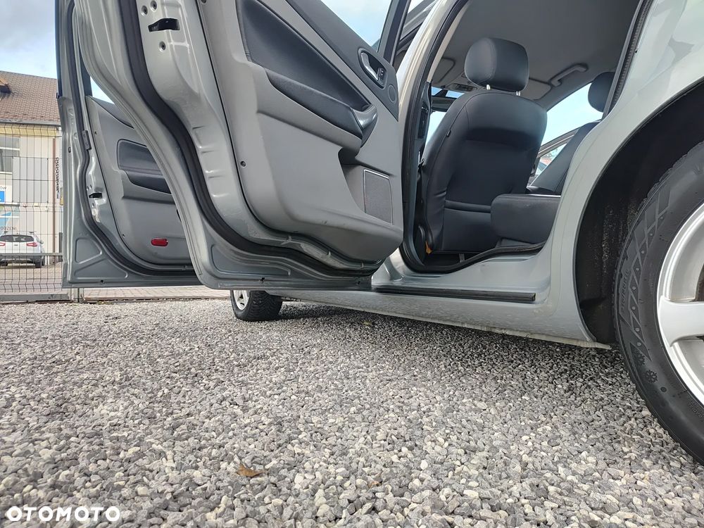 Ford Mondeo 2.0 TDCi Titanium - 17