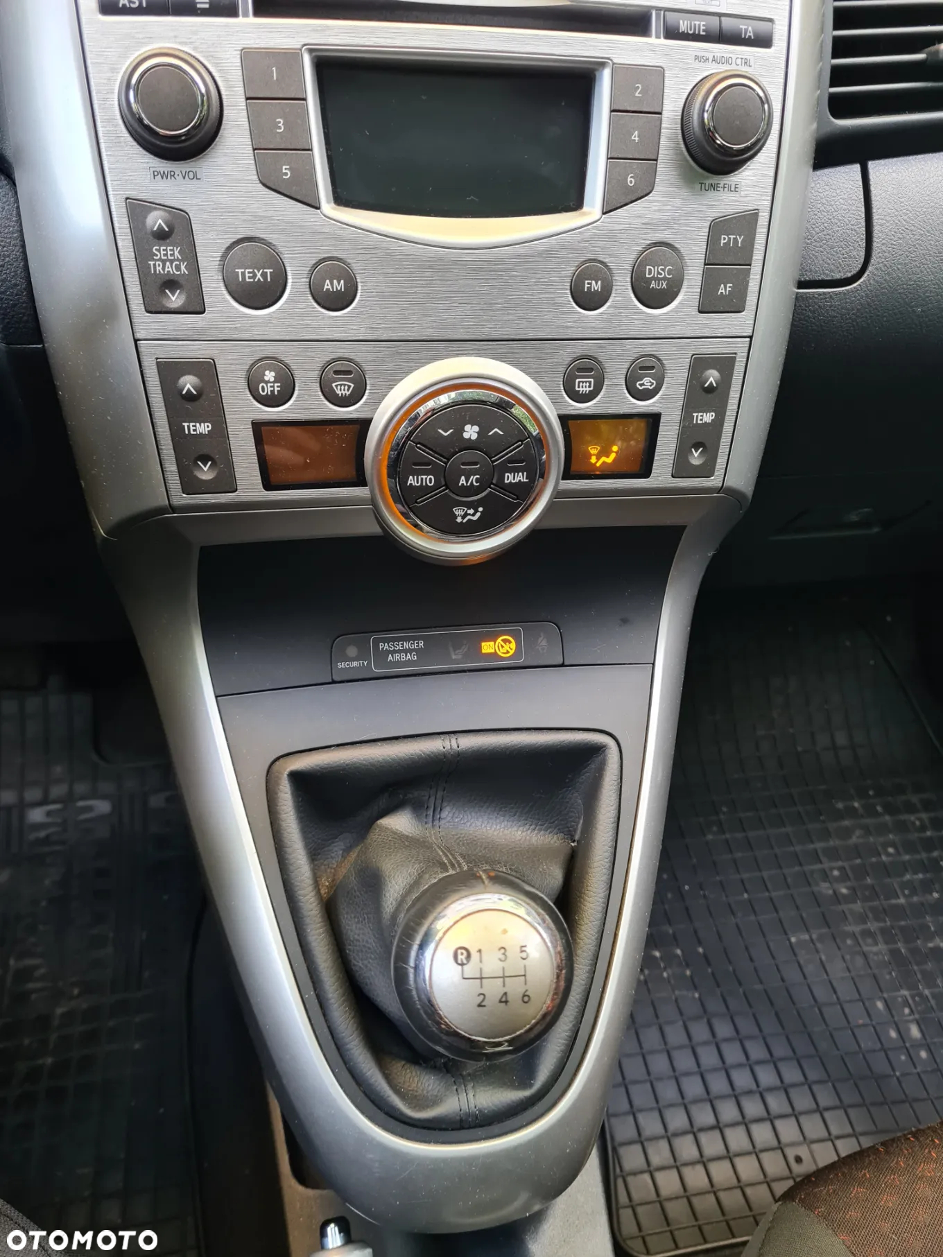 Toyota Verso 1.8 Sol - 5
