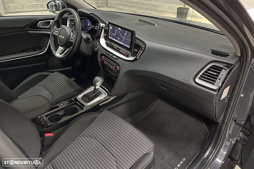 Kia XCeed 1.6 GDi PHEV Drive - 10