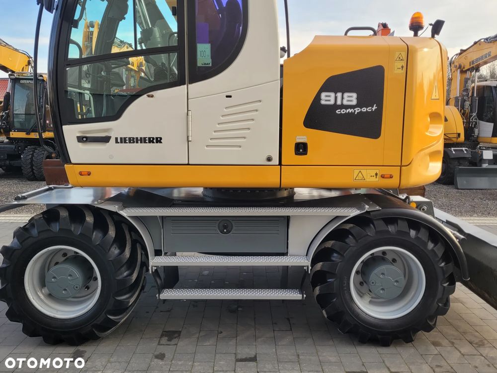 Liebherr A918 compact / ROTOTILT ze szczypcami / 7800h / bez AdBlue i DPF / - 8