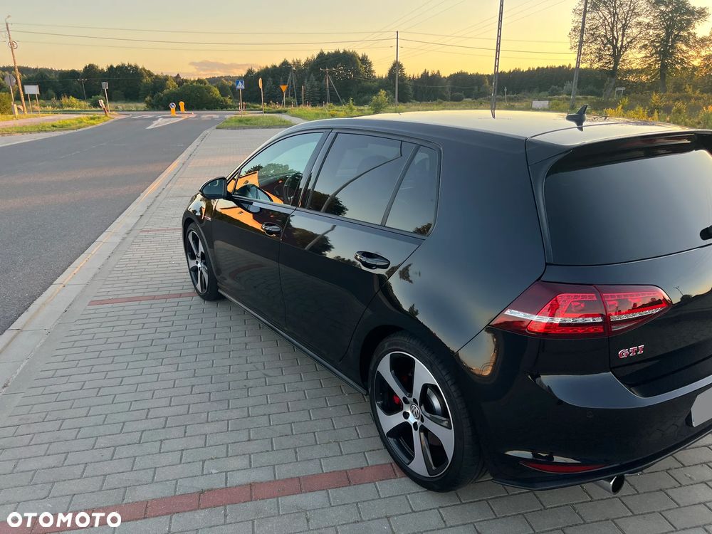 Volkswagen Golf 2.0 TSI BMT GTI Performance - 27